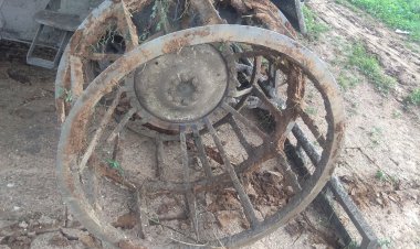 தார்சாலைகளில் பெரும் சேதத்தை ஏற்படுத்தும் GAUGEWHEEL  டிராக்டர்
