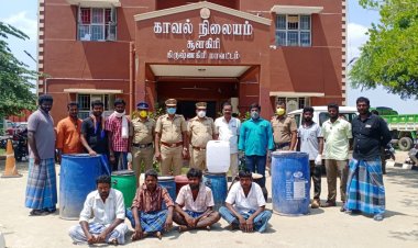 ஓசூர் அருகே 700 லிட்டர் சாராயம் அழிப்பு