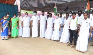 உசிலம்பட்டியில் காங்கிரஸ் கட்சியினர் ஆர்ப்பாட்டம்