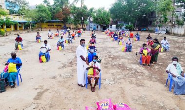 கைது செய்யப்பட்ட நாட்டுப்புற கலைஞர்கள் கனிவு காட்டிய இளமகிழன்