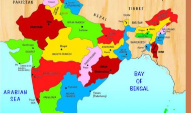 இந்தியா என்ற பெயரை மாற்றி பாரத் என மாற்றவேண்டும்