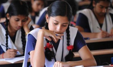 பரபரப்பான சூழ்நிலையில் 10ம் வகுப்பு பொதுத்தேர்வு கர்நாடக மாநிலத்தில் தொடங்கியது