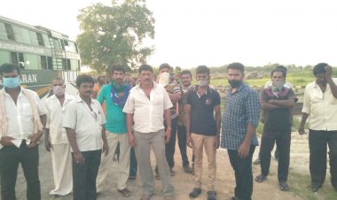 உசிலம்பட்டி பகுதியைச் சேர்ந்த 30பேர் மகாராஷ்டிரா எல்லையில் தவிப்பு