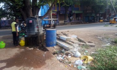 உசிலம்பட்டியில் வீணாகும் தண்ணீர் கண்டுகொள்ளாத அதிகாரிகள் கவலையில் மக்கள்