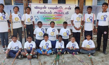 உசிலம்பட்டியில் உலக சாதனை சிலம்பம் சுற்றி அசத்திய மாணவர்கள்