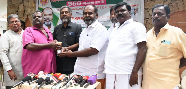 மதுரையின் அட்சய பாத்திரம் 950வது நாள் ஆர்பி உதயகுமார் பங்கேற்பு